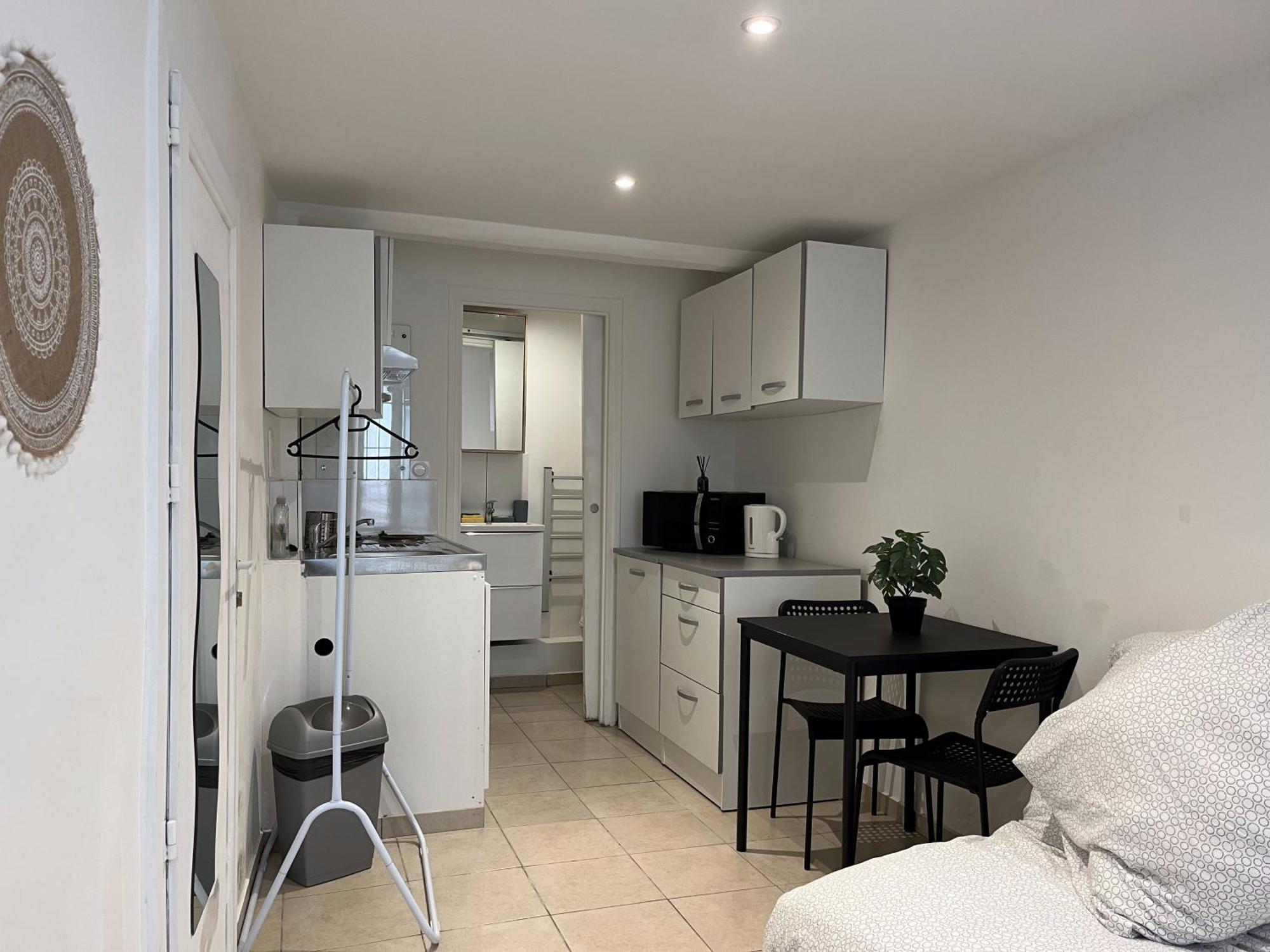 Studio Equipe Confort Proche De Toutes Commodites La Seyne-sur-Mer Exterior foto