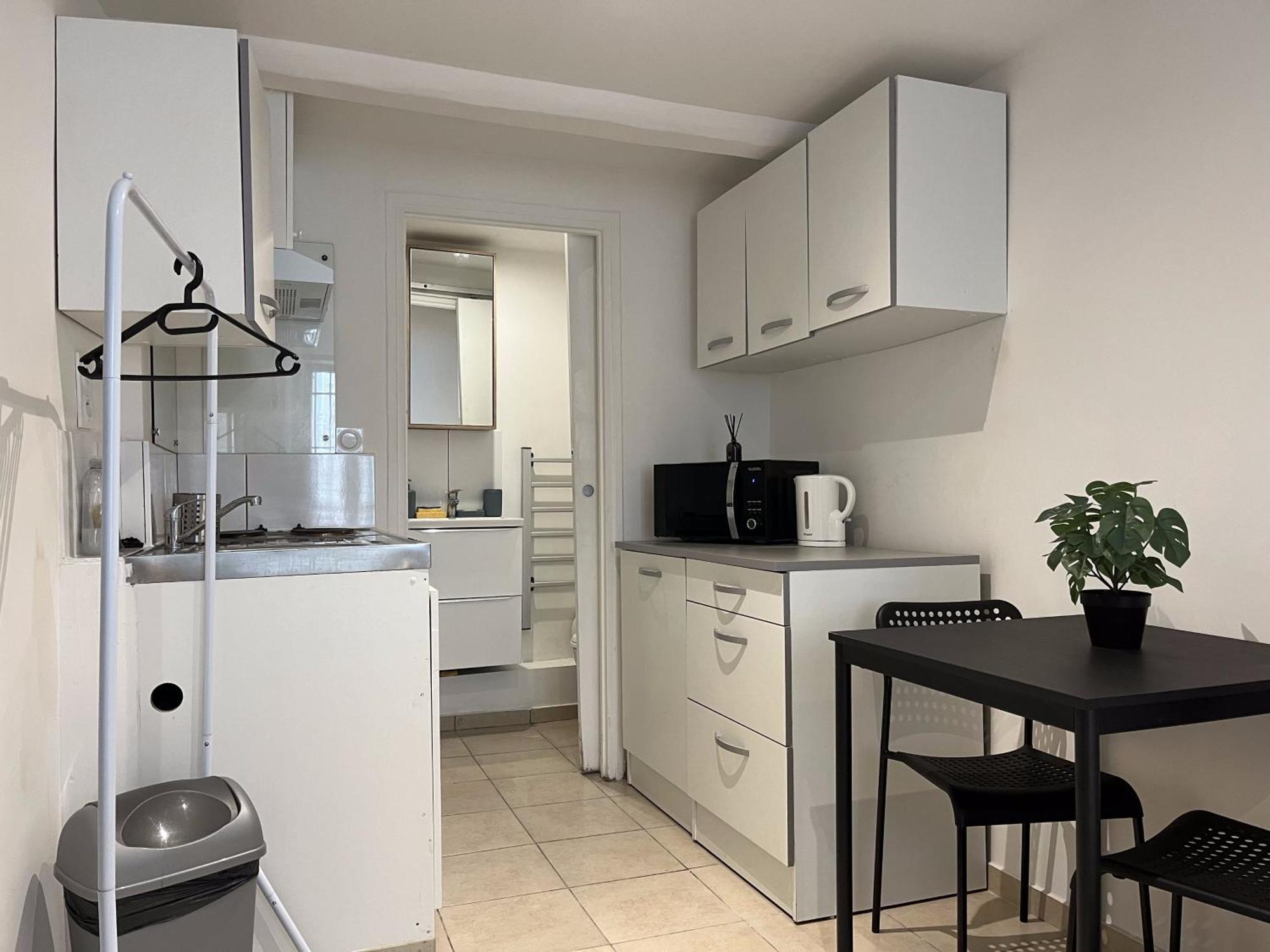 Studio Equipe Confort Proche De Toutes Commodites La Seyne-sur-Mer Exterior foto